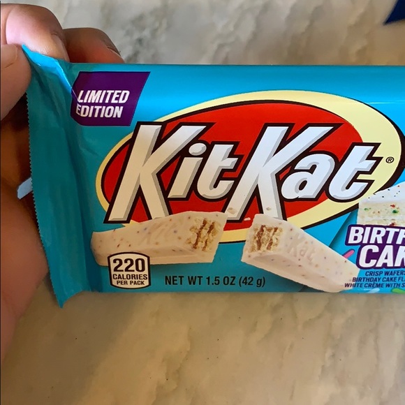 Kitkat - Picture 2 of 2